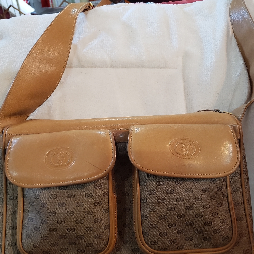 Gucci Vintage shoulder handbag